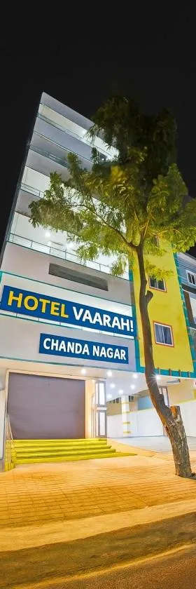 Hotel Vaarahi Chanda Nagar, Near Hitech City，位于海得拉巴的酒店