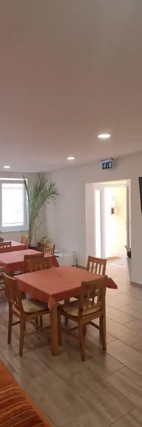Mura Regnum Panzió，位于Tormafölde的酒店