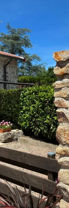 Gîte Therence chez Bruno，位于Sainte-Thérence的酒店