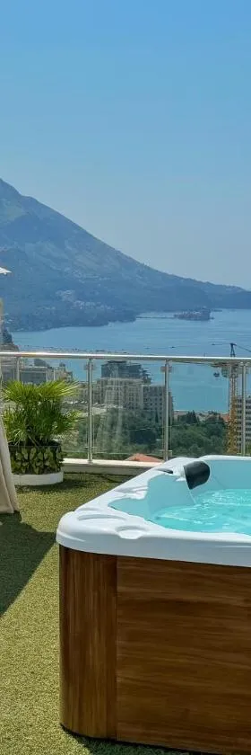 Apartmani Avanti Becici，位于贝西奇的酒店