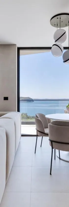 Apartina Boutique Suites，位于利缇纳的酒店