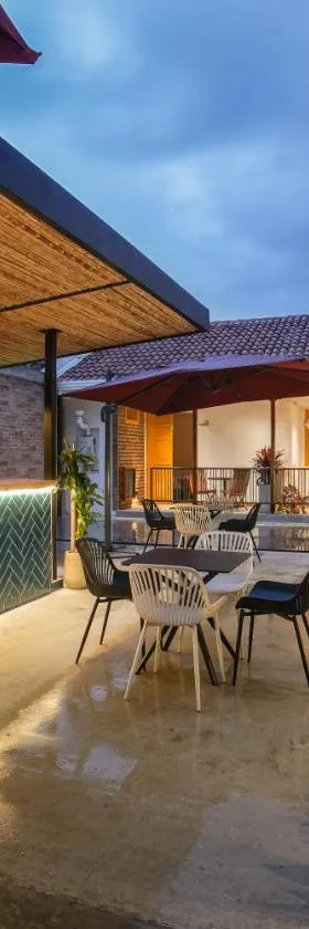 Casa Serafin Hotel，位于萨兰托的酒店