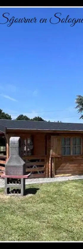 Chalet en Sologne à Villefranche sur Cher，位于Villefranche-Sur-Cher的酒店