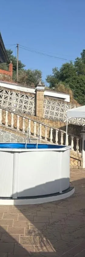 Apartamentos turísticos ilusiones，位于查兹拉德拉谢拉的酒店
