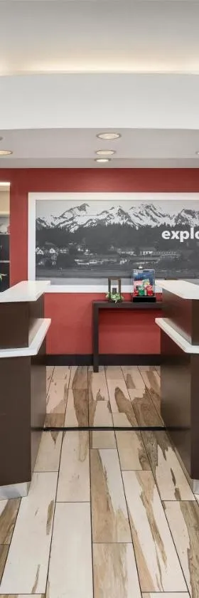 西雅图北部/林恩伍德汉普顿套房酒店 ，位于林伍德的酒店