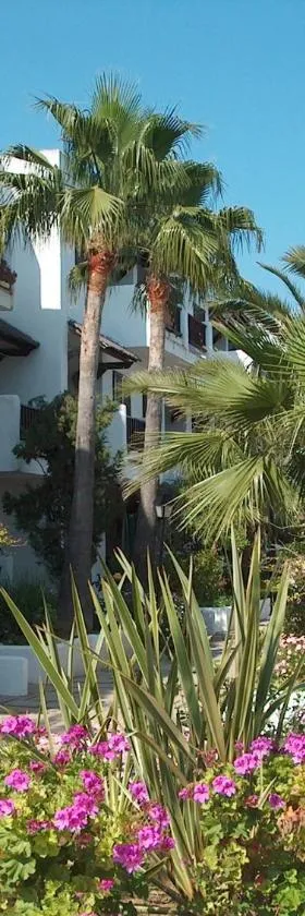 Apartamentos Marino Casa Azahar，位于阿尔考斯布里的酒店