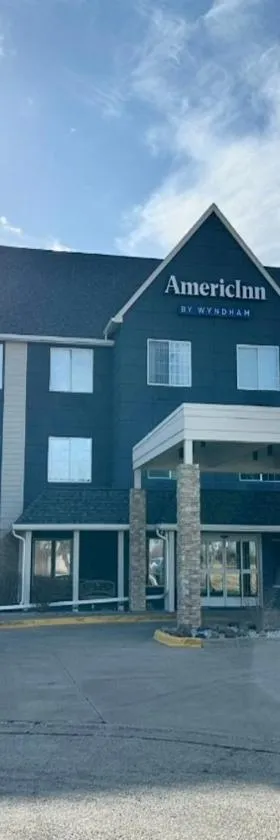 AmericInn by Wyndham, Galesburg, IL，位于盖尔斯堡的酒店