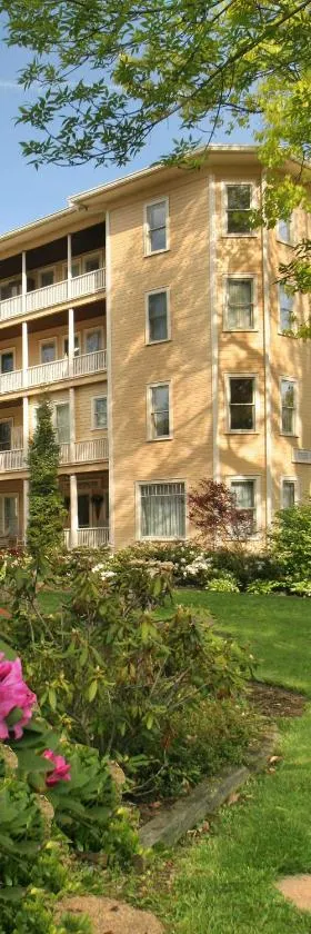Spencer Hotel & Spa Chautauqua，位于肖托夸的酒店