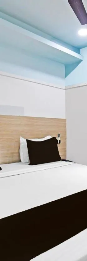 Super Hotel O Dharohar，位于兰奇的酒店