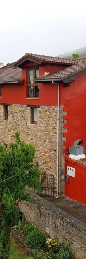 Albergue La Torre，位于Santiurde de Reinosa的酒店