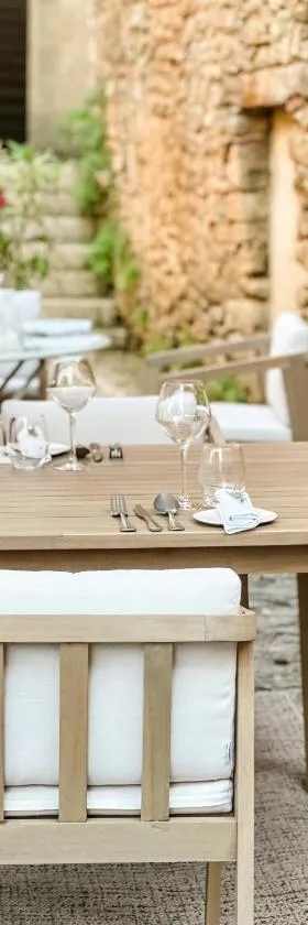 DIX Restaurant & Chambres d'hôtes, Sainte-Alvere, Dordogne，位于Saint-Alvère的酒店