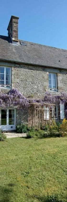 Le Presbytere，位于Beauficel的酒店