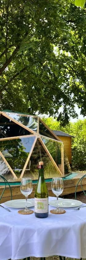 Le dôme en seine, proche Giverny，位于Moisson的酒店