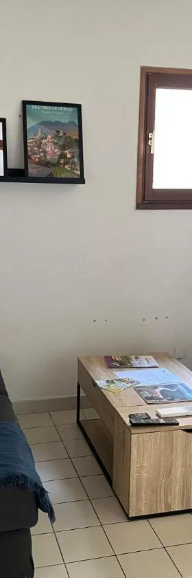 Maison avec terrasse et parking, à 350 m de la plage，位于圣马丁阿尔代什的酒店