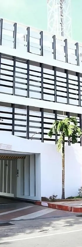 Subhas Tourist Hotel，位于贾夫纳的酒店