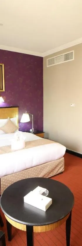 CREEK Hotel，位于沙迦的酒店