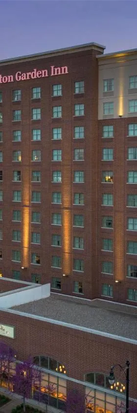 Homewood Suites by Hilton Oklahoma City-Bricktown，位于俄克拉何马城的酒店
