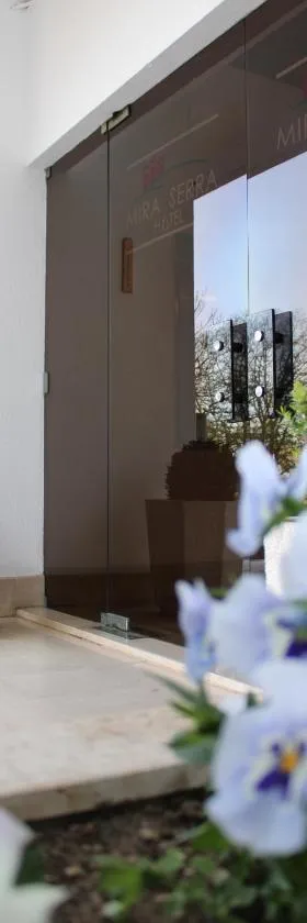 Lavanda Hotel Mira Serra，位于塞洛里库达贝拉的酒店