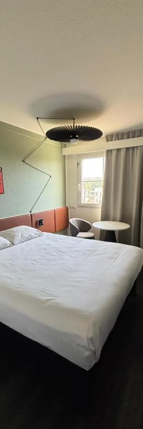 宜必思斯特拉斯堡机场泽尼斯体育场酒店，位于利戈尔塞姆的酒店