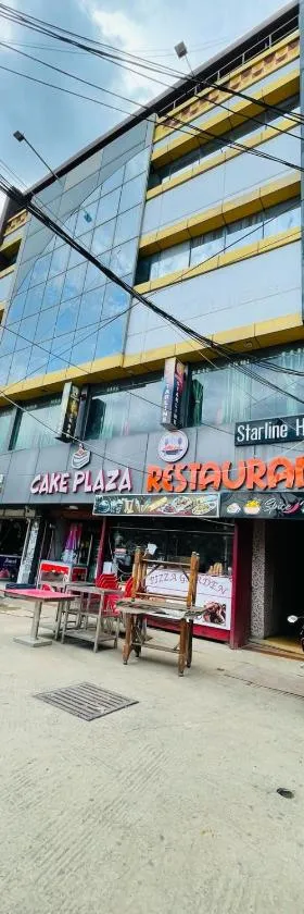 Starline Hotel，位于阿加尔塔拉的酒店