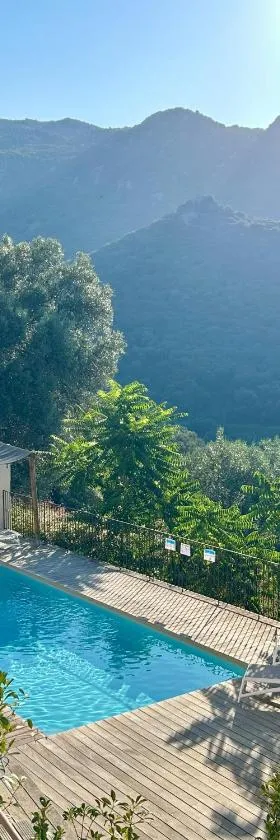 Hôtel Villa Les Orangers，位于奥尔梅托的酒店
