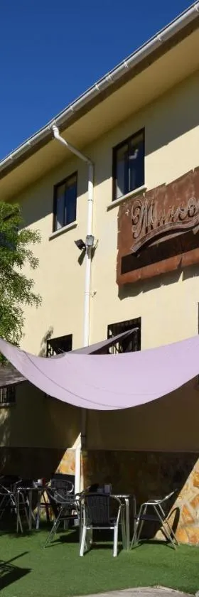 Hotel Rural Marcos，位于拉斯卡弗里亚的酒店