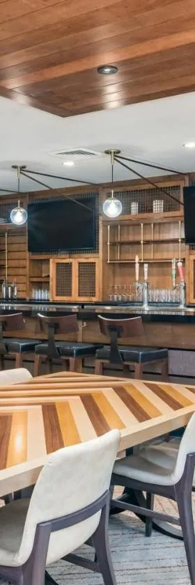 Four Points by Sheraton Bedford Manchester Airport，位于贝德福德的酒店