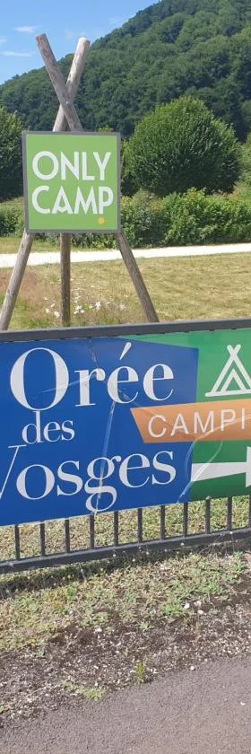 Onlycamp L'Orée des Vosges，位于勒瓦德约尔的酒店