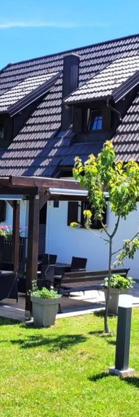 B&B Plitvice Lakes Villa Mija，位于普利特维采村的酒店