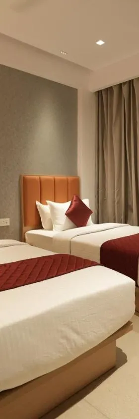Hotel Cachet，位于哥印拜陀的酒店