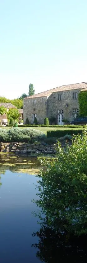 Logis de la Robliniere，位于Landevieille的酒店
