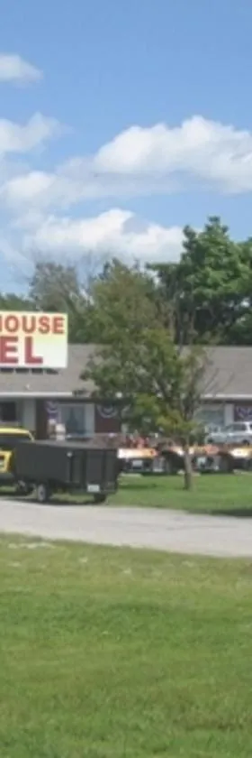 Martin House Motel Brookfield，位于Brookfield的酒店