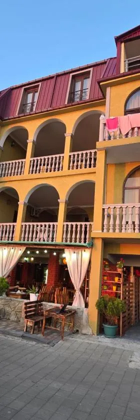 Sunny Beach Hotel，位于科布列季的酒店