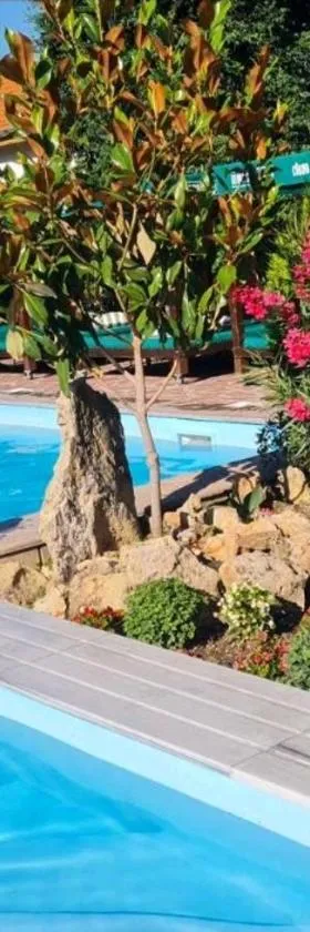 Family Hotel Zhelkovi - Olympia，位于Kharmanli的酒店
