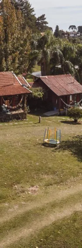 Casa no Campo, aconchego com lareira e banheira em quase todas Cabanas!，位于圣弗朗西斯科-迪保拉的酒店
