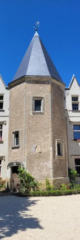 Castel Saint Laurent，位于朗热的酒店
