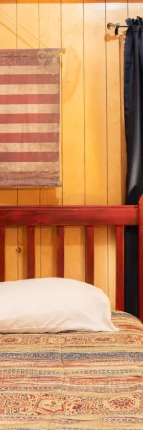 Lakeview Cedar Cabin - Uncle Sams Cabin - 3，位于Mead的酒店