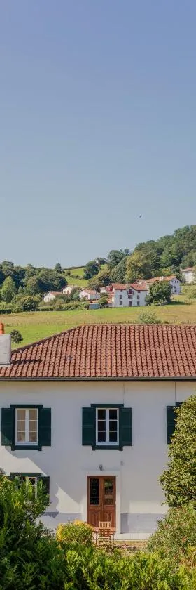 Maison Gamboia, chambres d'hôtes au calme avec jardin，位于阿斯帕朗的酒店