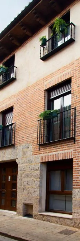 Apartamentos Albero，位于托罗的酒店
