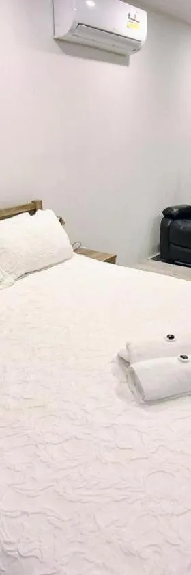 Exodus Dandenong Apartment Hotel，位于丹德农的酒店