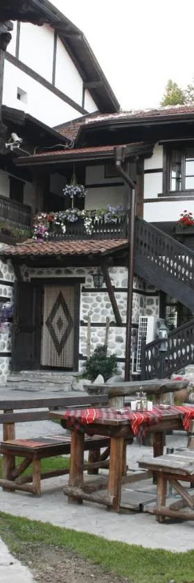 Family hotel Makedonska Kruchma，位于多布里尼什特的酒店
