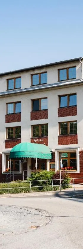 Hotel Macocha，位于布兰斯科的酒店