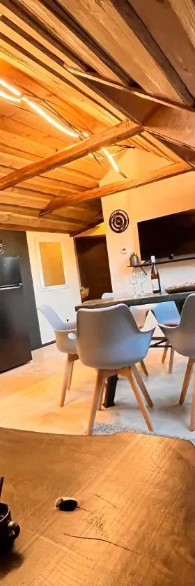 Apartmány Miláček，位于Žďárná的酒店