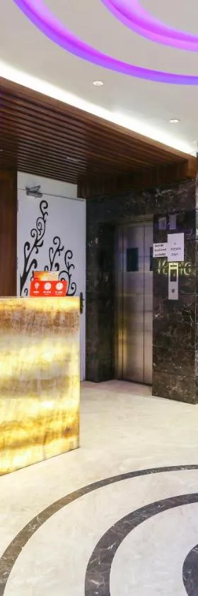 Super Hotel O Dk Inn Near Kalighat Kali Temple，位于Ballygunge的酒店