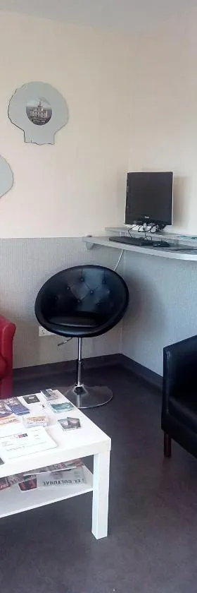 Albergue As Eiras，位于Lires的酒店