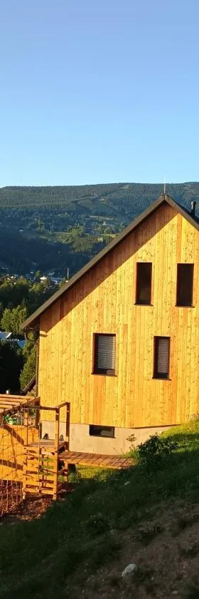 Výhledovka chalet，位于捷克布杰约维采的酒店