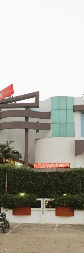 Hotel Gokul，位于甘德希罕的酒店