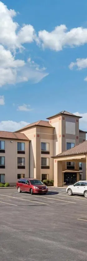 Comfort Inn & Suites Cooperstown - Milford，位于库珀斯敦的酒店