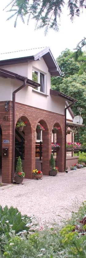 Agroturystyka Pod Świerkami，位于Nadrybie的酒店