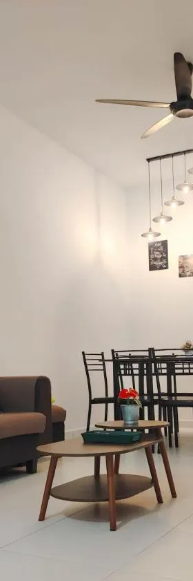 Samudera Seri Manjung Residences by Manhattan Group，位于Kampong Pundut的酒店